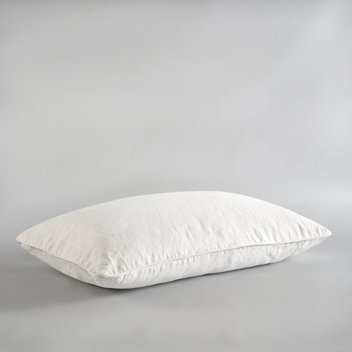 de Le Cuona | Pure Piped Pillowcase White