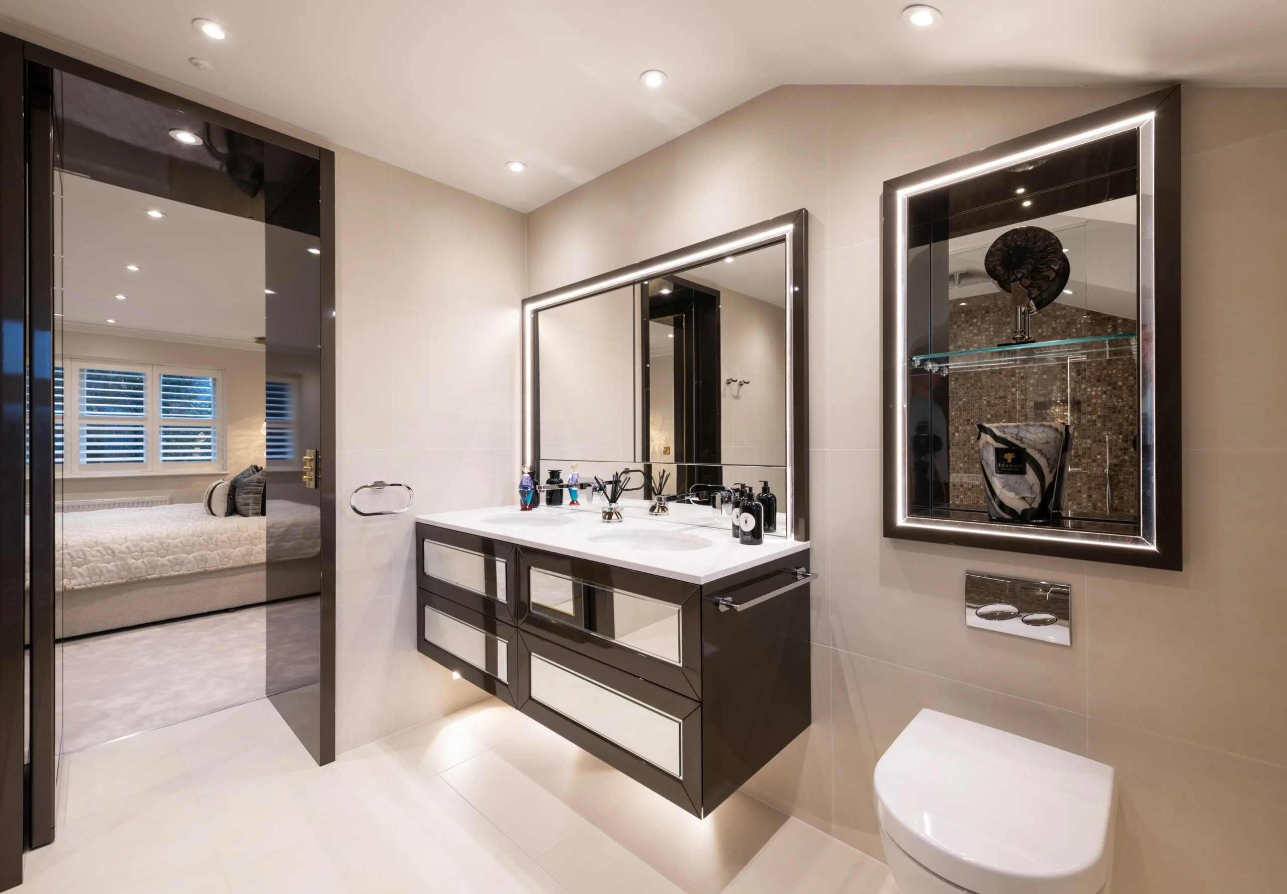 luxury ensuite bathroom