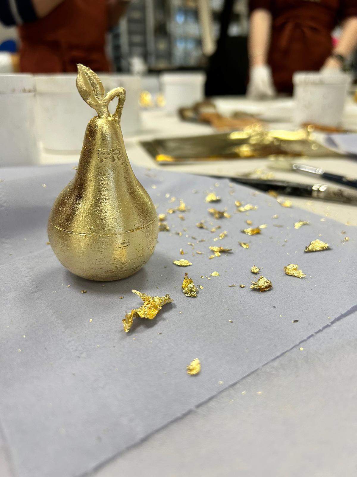 Gold leaf applied, looking good! Gold leaf applied, looking good!